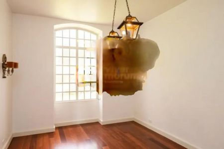 Casa à venda com 4 quartos, 713m² em Chácara Monte Alegre, São Paulo