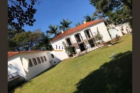 Casa à venda com 713m², 4 quartos e 11 vagas