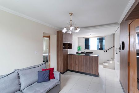 Sala de apartamento para alugar com 2 quartos, 140m² em Parque Xangri-lá, Contagem