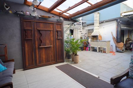 Casa à venda com 300m², 3 quartos e 6 vagasPátio 
