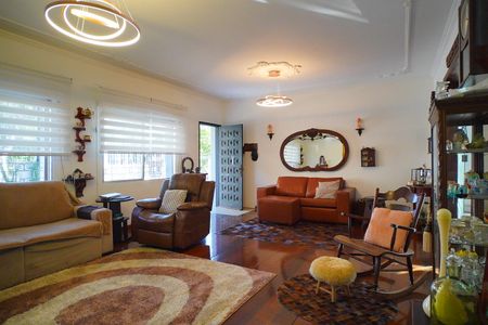 Sala de casa à venda com 3 quartos, 300m² em Cristo Redentor, Porto Alegre