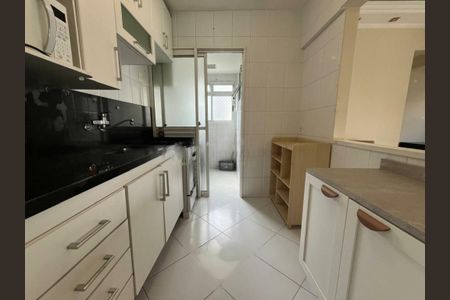 Apartamento para alugar com 62m², 3 quartos e 1 vaga
