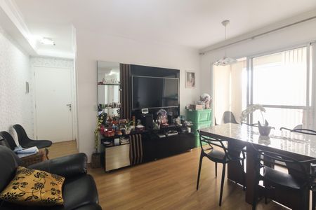 Sala  de apartamento para alugar com 3 quartos, 71m² em Vila Carrão, São Paulo