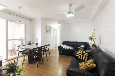Sala  de apartamento para alugar com 3 quartos, 71m² em Vila Carrão, São Paulo