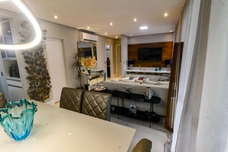 Apartamento à venda com 87m², 2 quartos e 1 vaga Apartamento à venda com 87m², 2 quartos e 1 vagaSala