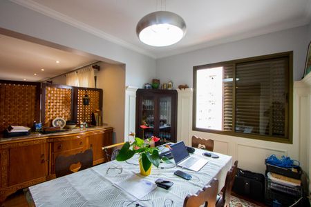 Apartamento à venda com 183m², 3 quartos e 3 vagas Apartamento à venda com 183m², 3 quartos e 3 vagasSala