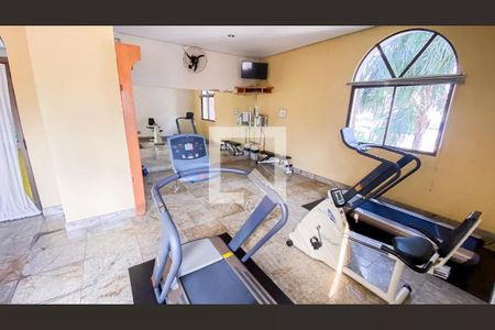 Apartamento à venda com 183m², 3 quartos e 3 vagas Apartamento à venda com 183m², 3 quartos e 3 vagasÁrea comum - Academia