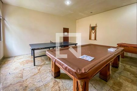 Apartamento à venda com 183m², 3 quartos e 3 vagas Apartamento à venda com 183m², 3 quartos e 3 vagasÁrea comum - Espaço de jogos