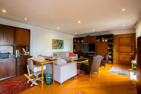 Apartamento à venda com 183m², 3 quartos e 3 vagas Apartamento à venda com 183m², 3 quartos e 3 vagasSala