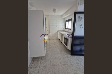 Apartamento para alugar com 160m², 3 quartos e 3 vagas