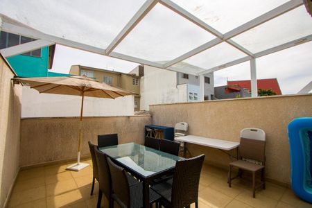 Apartamento à venda com 84m², 2 quartos e 1 vaga Apartamento à venda com 84m², 2 quartos e 1 vagaÁrea externa