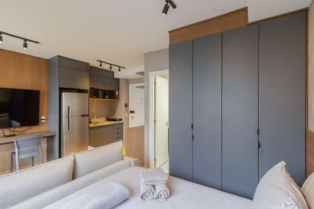 Studio para alugar com 27m², 1 quarto e sem vaga Studio para alugar com 27m², 1 quarto e sem vagaStudio