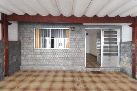 Casa à venda com 100m², 2 quartos e 2 vagasGaragem