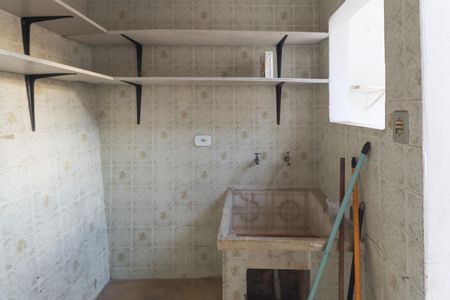 Casa à venda com 100m², 2 quartos e 2 vagasÁrea de Serviço