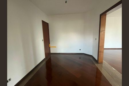 Apartamento para alugar com 238m², 4 quartos e 4 vagas