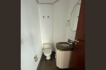 Apartamento para alugar com 238m², 4 quartos e 4 vagas