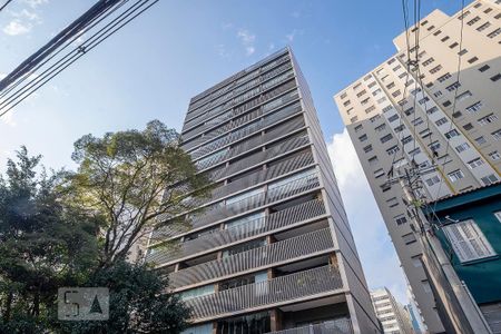 Studio para alugar com 33m², 1 quarto e 1 vaga Studio para alugar com 33m², 1 quarto e 1 vagaFachada