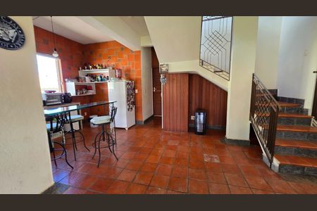 Casa de condomínio à venda com 1000m², 5 quartos e 5 vagas
