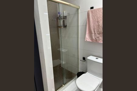 Casa à venda com 120m², 3 quartos e 1 vaga Casa à venda com 120m², 3 quartos e 1 vagaBanheiro