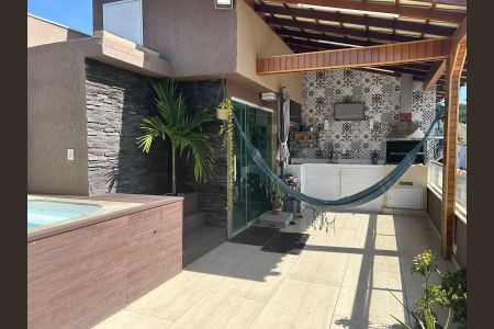 Casa à venda com 120m², 3 quartos e 1 vaga Casa à venda com 120m², 3 quartos e 1 vagaÁrea externa