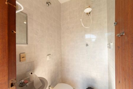 Casa para alugar com 200m², 5 quartos e 5 vagasBanheiro Edícula 
