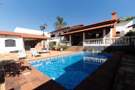 Casa para alugar com 200m², 5 quartos e 5 vagasPiscina 