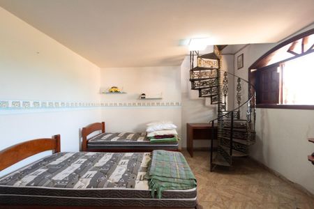 Casa para alugar com 200m², 5 quartos e 5 vagasSuíte 1 