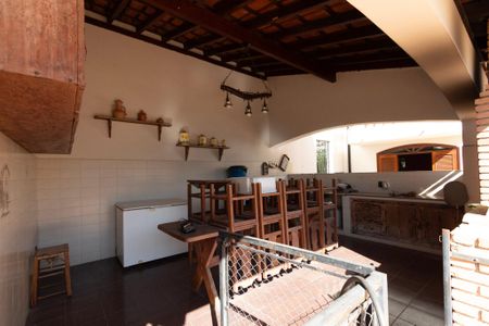 Casa para alugar com 200m², 5 quartos e 5 vagasÁrea gourmet