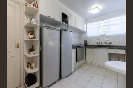 Casa para alugar com 4 quartos, 350m² em Morumbi, São Paulo