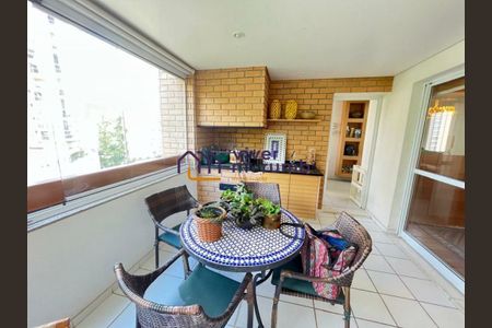 Apartamento para alugar com 168m², 3 quartos e 3 vagas