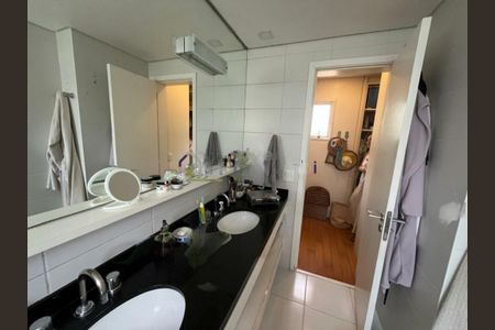 Apartamento para alugar com 168m², 3 quartos e 3 vagas
