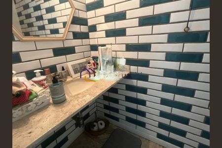 Apartamento para alugar com 185m², 4 quartos e 3 vagas