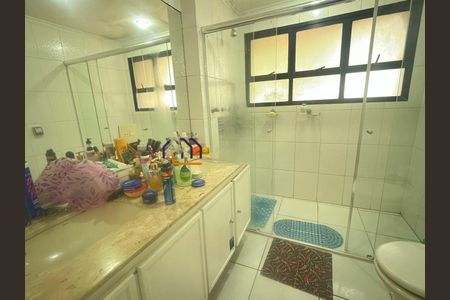 Apartamento para alugar com 185m², 4 quartos e 3 vagas