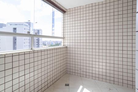 Varanda da Sala de apartamento para alugar com 2 quartos, 70m² em Pampulha, Belo Horizonte