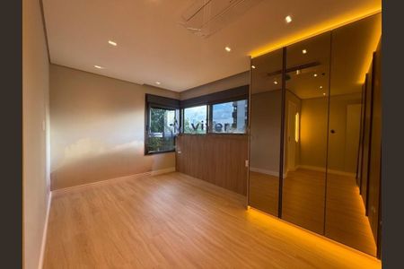 Apartamento para alugar com 3 quartos, 142m² em Real Parque, São Paulo