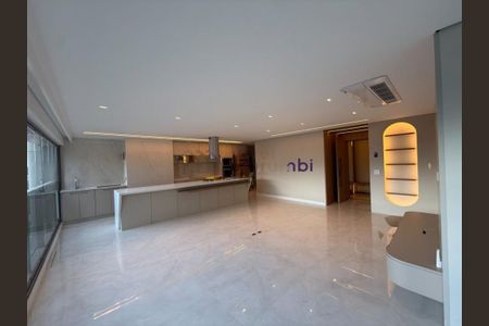 Apartamento para alugar com 3 quartos, 142m² em Real Parque, São Paulo