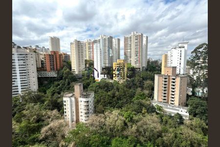 Apartamento para alugar com 142m², 3 quartos e 4 vagas