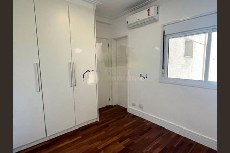 Apartamento para alugar com 142m², 3 quartos e 4 vagas