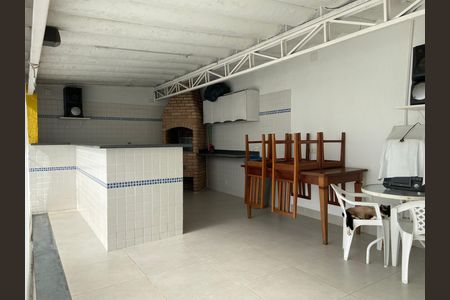 Churrasqueira de casa à venda com 4 quartos, 240m² em Vila Gomes, São Paulo