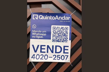 Casa à venda com 300m², 3 quartos e 3 vagas Casa à venda com 300m², 3 quartos e 3 vagasPlaca grande WYNY-102