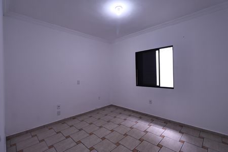 Casa à venda com 300m², 3 quartos e 3 vagas Casa à venda com 300m², 3 quartos e 3 vagasSuite