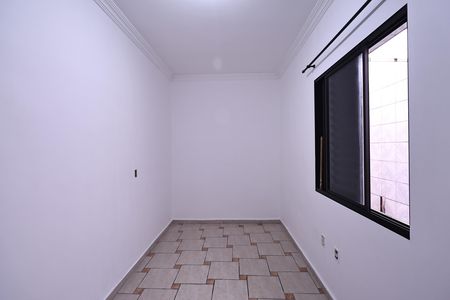 Casa à venda com 300m², 3 quartos e 3 vagas Casa à venda com 300m², 3 quartos e 3 vagasQuarto 2