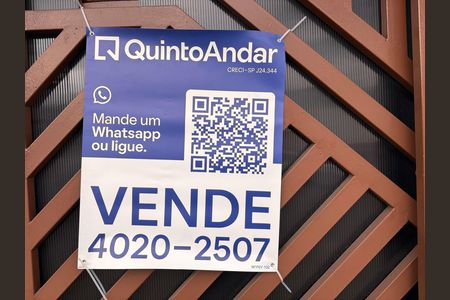 Casa à venda com 300m², 3 quartos e 3 vagas Casa à venda com 300m², 3 quartos e 3 vagasPlaca grande WYNY-102
