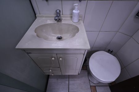 Casa à venda com 300m², 3 quartos e 3 vagas Casa à venda com 300m², 3 quartos e 3 vagasBanheiro