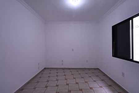 Casa à venda com 300m², 3 quartos e 3 vagas Casa à venda com 300m², 3 quartos e 3 vagasSuite