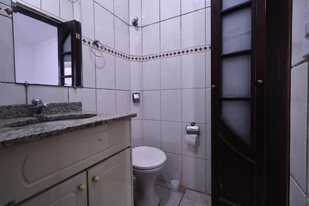 Casa à venda com 300m², 3 quartos e 3 vagas Casa à venda com 300m², 3 quartos e 3 vagasBanheiro da Suíte