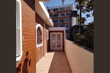Casa à venda com 495m², 4 quartos e 6 vagas
