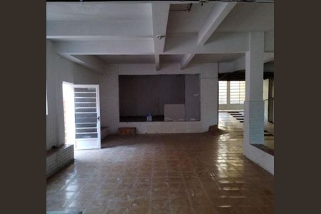 Casa à venda com 495m², 4 quartos e 6 vagas
