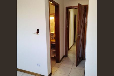 Casa à venda com 495m², 4 quartos e 6 vagas