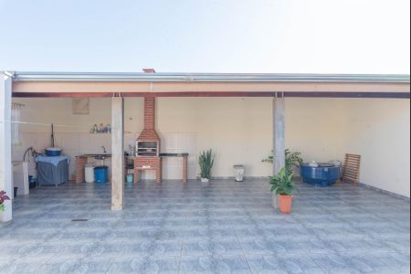 Casa à venda com 158m², 3 quartos e 3 vagasChurrasqueira
